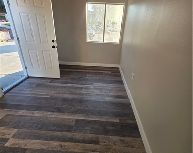 20370 Lakeridge - Photo Thumbnail 11