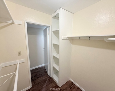 2121 Scott Road - Photo Thumbnail 23