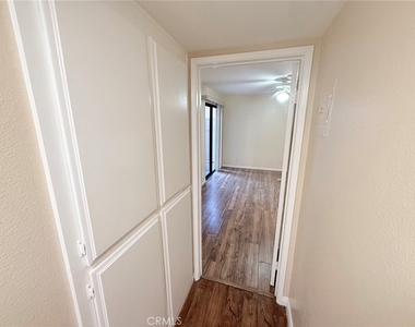 2121 Scott Road - Photo Thumbnail 19