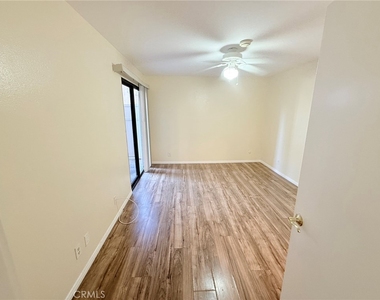 2121 Scott Road - Photo Thumbnail 20