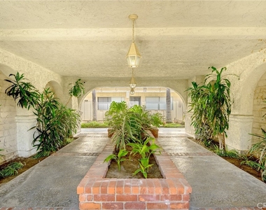 521 E Lomita Avenue - Photo Thumbnail 20