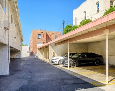 521 E Lomita Avenue - Photo Thumbnail 18
