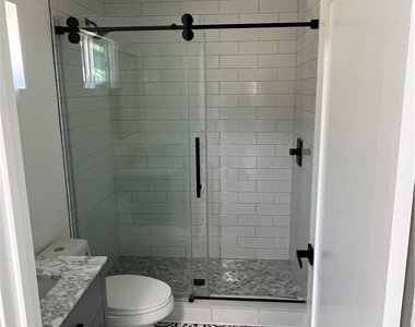 4062 Randolph Street - Photo Thumbnail 4