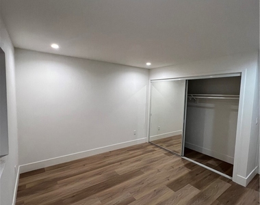 1262 E 124th Street - Photo Thumbnail 7