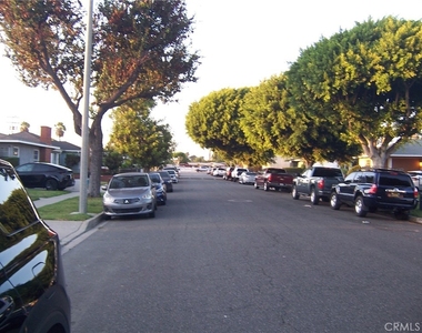 1023 S Castlegate - Photo Thumbnail 10