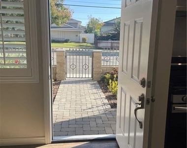 217 N. San Antonio Avenue - Photo Thumbnail 22