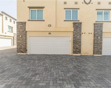 217 N. San Antonio Avenue - Photo Thumbnail 18