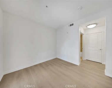 128 N Oak Knoll - Photo Thumbnail 28