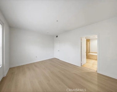 128 N Oak Knoll - Photo Thumbnail 21