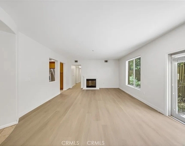 128 N Oak Knoll - Photo Thumbnail 9