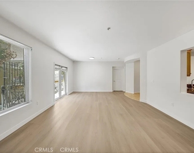 128 N Oak Knoll - Photo Thumbnail 8