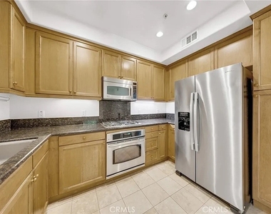 128 N Oak Knoll - Photo Thumbnail 12