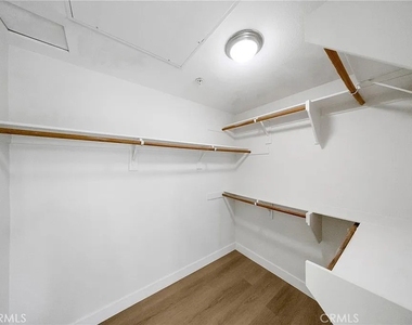 128 N Oak Knoll - Photo Thumbnail 25