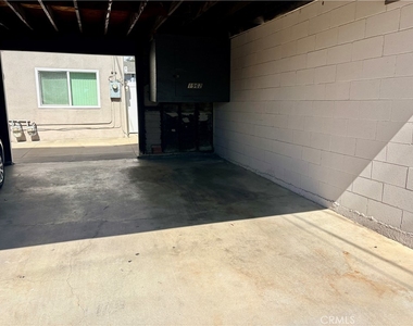1962 Evergreen Street - Photo Thumbnail 20