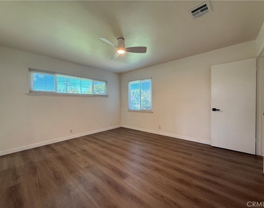 1410 S 5th Avenue - Photo Thumbnail 21