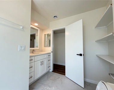 1410 S 5th Avenue - Photo Thumbnail 13
