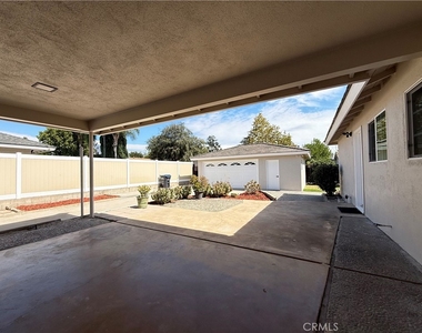 1410 S 5th Avenue - Photo Thumbnail 24