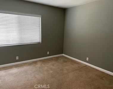 2079 W 1st Avenue - Photo Thumbnail 10