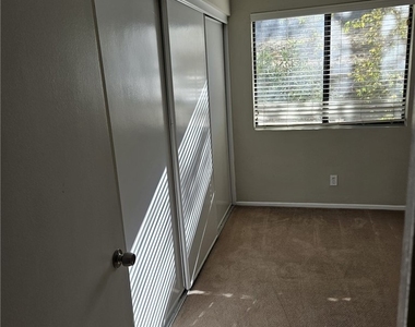20057 Ave Of The Oaks - Photo Thumbnail 6