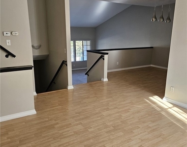 20057 Ave Of The Oaks - Photo Thumbnail 2