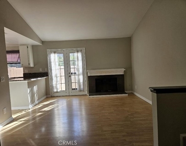 20057 Ave Of The Oaks - Photo Thumbnail 3