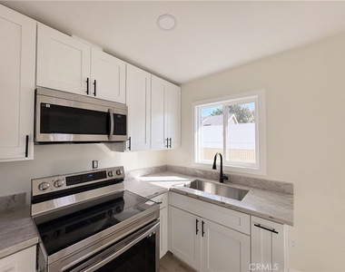 6300 Fairbrook Street - Photo Thumbnail 1