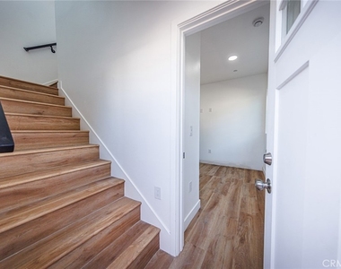 5327 Geer Street - Photo Thumbnail 9
