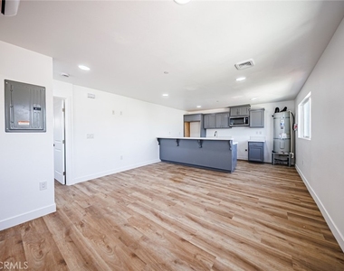 5327 Geer Street - Photo Thumbnail 18