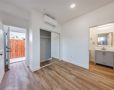 5327 Geer Street - Photo Thumbnail 11