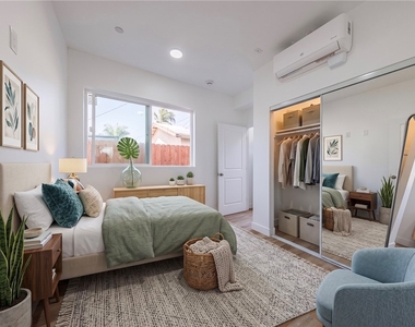 5327 Geer Street - Photo Thumbnail 3