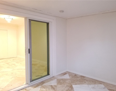 2863 Serang Place - Photo Thumbnail 14