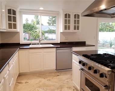 2863 Serang Place - Photo Thumbnail 6