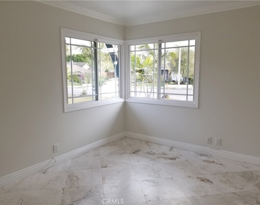 2863 Serang Place - Photo Thumbnail 8