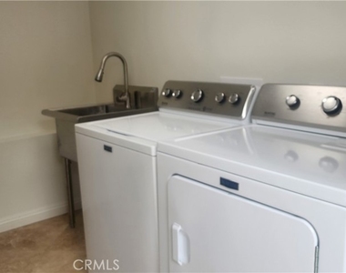 2863 Serang Place - Photo Thumbnail 21