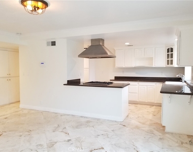2863 Serang Place - Photo Thumbnail 5