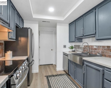 5739 Cutter Loop - Photo Thumbnail 9