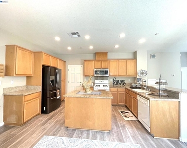 1250 Picadilly Ln, - Photo Thumbnail 6