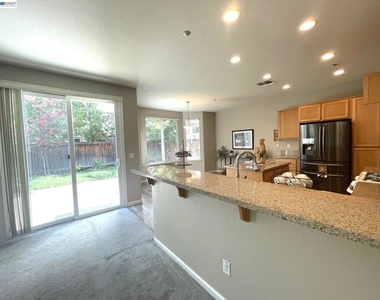 1250 Picadilly Ln, - Photo Thumbnail 5