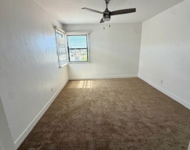 4053 Hamilton Street - Photo Thumbnail 7