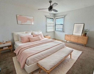 4053 Hamilton Street - Photo Thumbnail 4