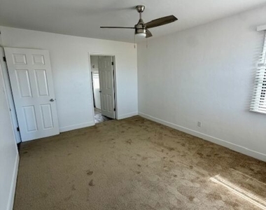 4053 Hamilton Street - Photo Thumbnail 6