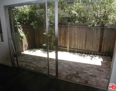 3603 Mentone Avenue - Photo Thumbnail 3