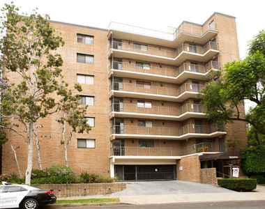 10966 Rochester Avenue - Photo Thumbnail 1