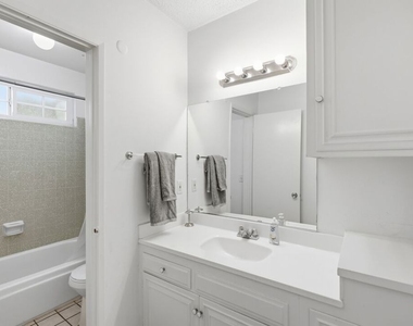 3720 Vinton Avenue - Photo Thumbnail 13