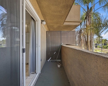 3600 Bagley Avenue - Photo Thumbnail 12