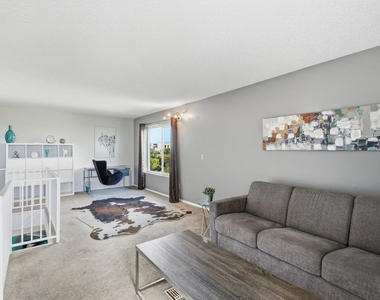 3600 Bagley Avenue - Photo Thumbnail 12
