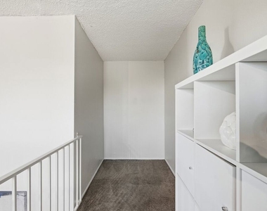 3600 Bagley Avenue - Photo Thumbnail 14