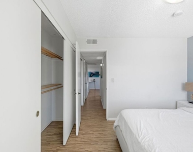 3600 Bagley Avenue - Photo Thumbnail 9