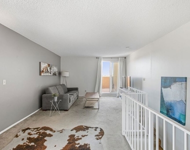 3600 Bagley Avenue - Photo Thumbnail 16