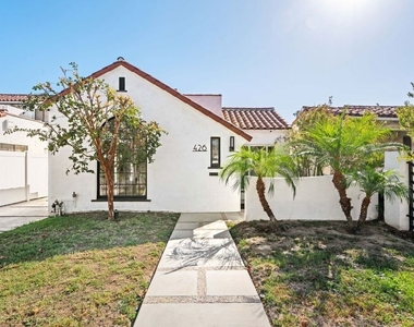 426 S La Peer Drive - Photo Thumbnail 24